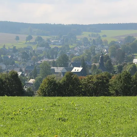 アパート Am Kieferberg Hormersdorf