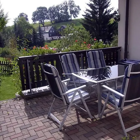 アパート Am Kieferberg Hormersdorf